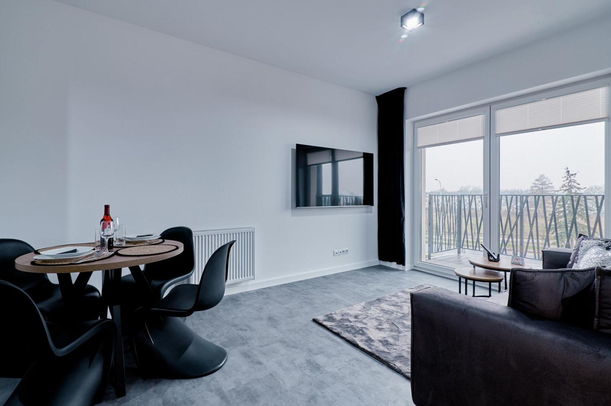Apartament Sztuk Pieknych 10 Piła Exterior foto